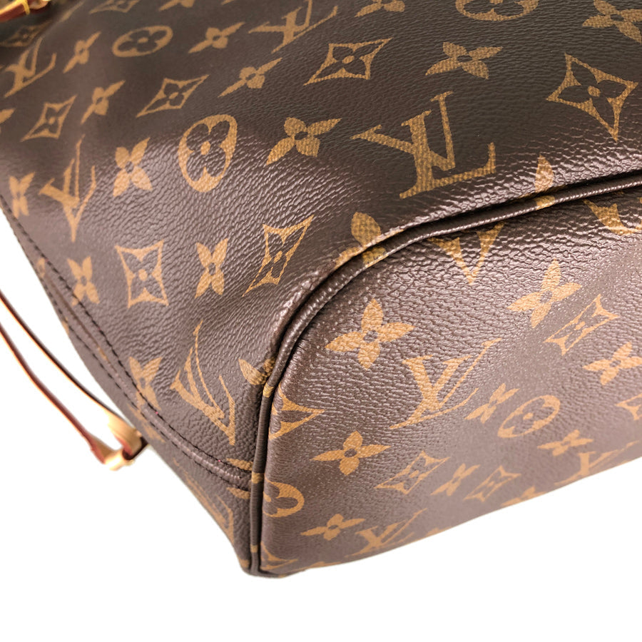 Louis Vuitton  Monogram Neverfull MM Tote Bag