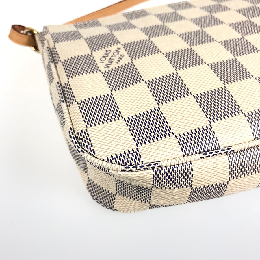 Louis Vuitton  Damier Azur Pochette Accessoires Pouch