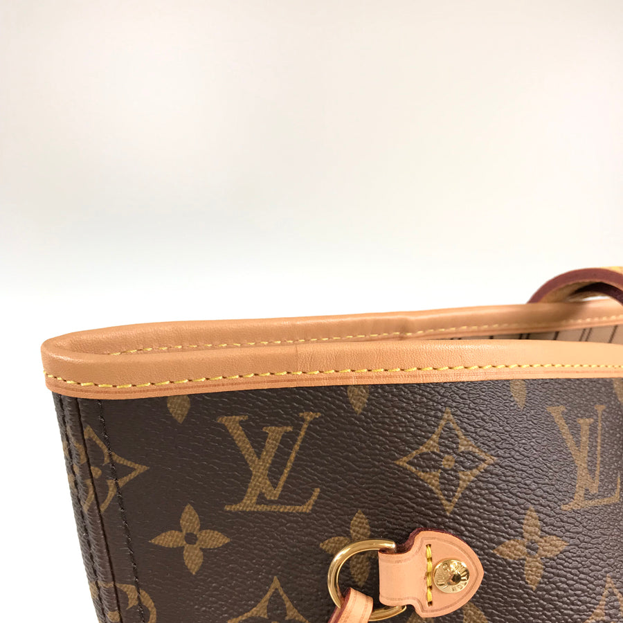 Louis Vuitton  Monogram Neverfull MM Tote Bag