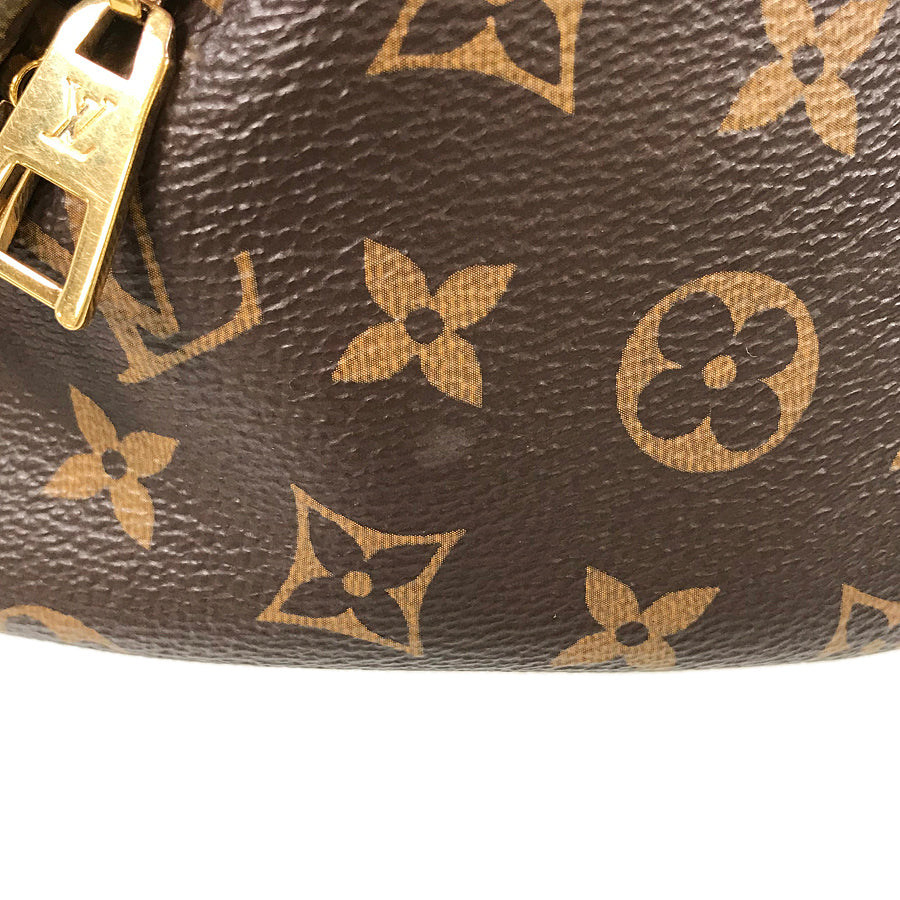 Louis Vuitton  Monogram bum Bag M43644 Waist pouch