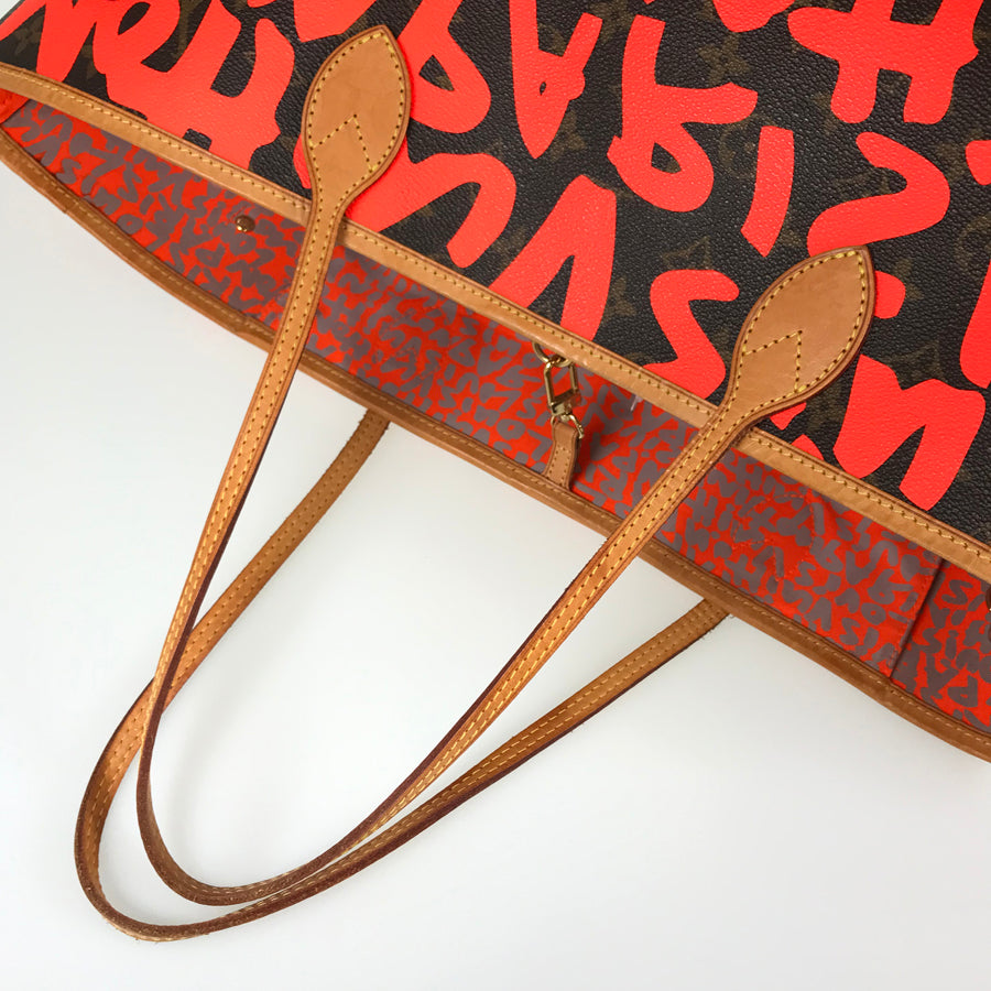 Louis Vuitton  Monogram Graffiti Neverfull GM M93702 Tote Bag