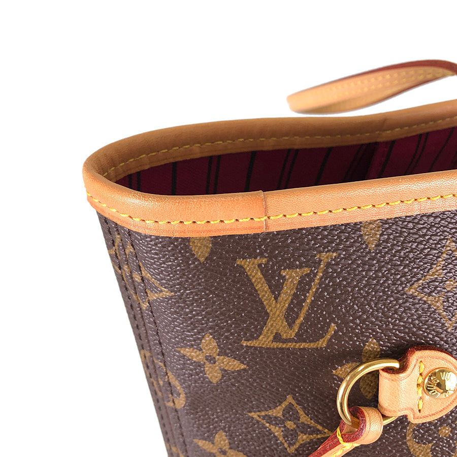 Louis Vuitton  Monogram Neverfull MM Tote Bag