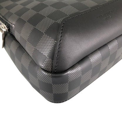 Louis Vuitton  Damier Infini Avenue sling Bag body Bag