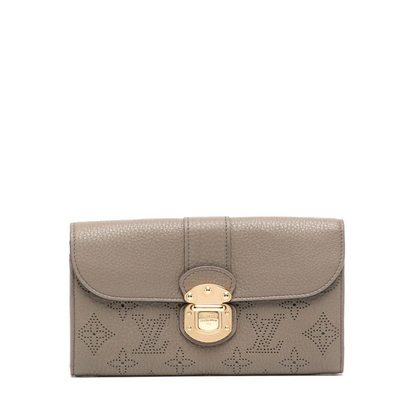 Louis Vuitton  Taupe Mahina Amelia Wallet